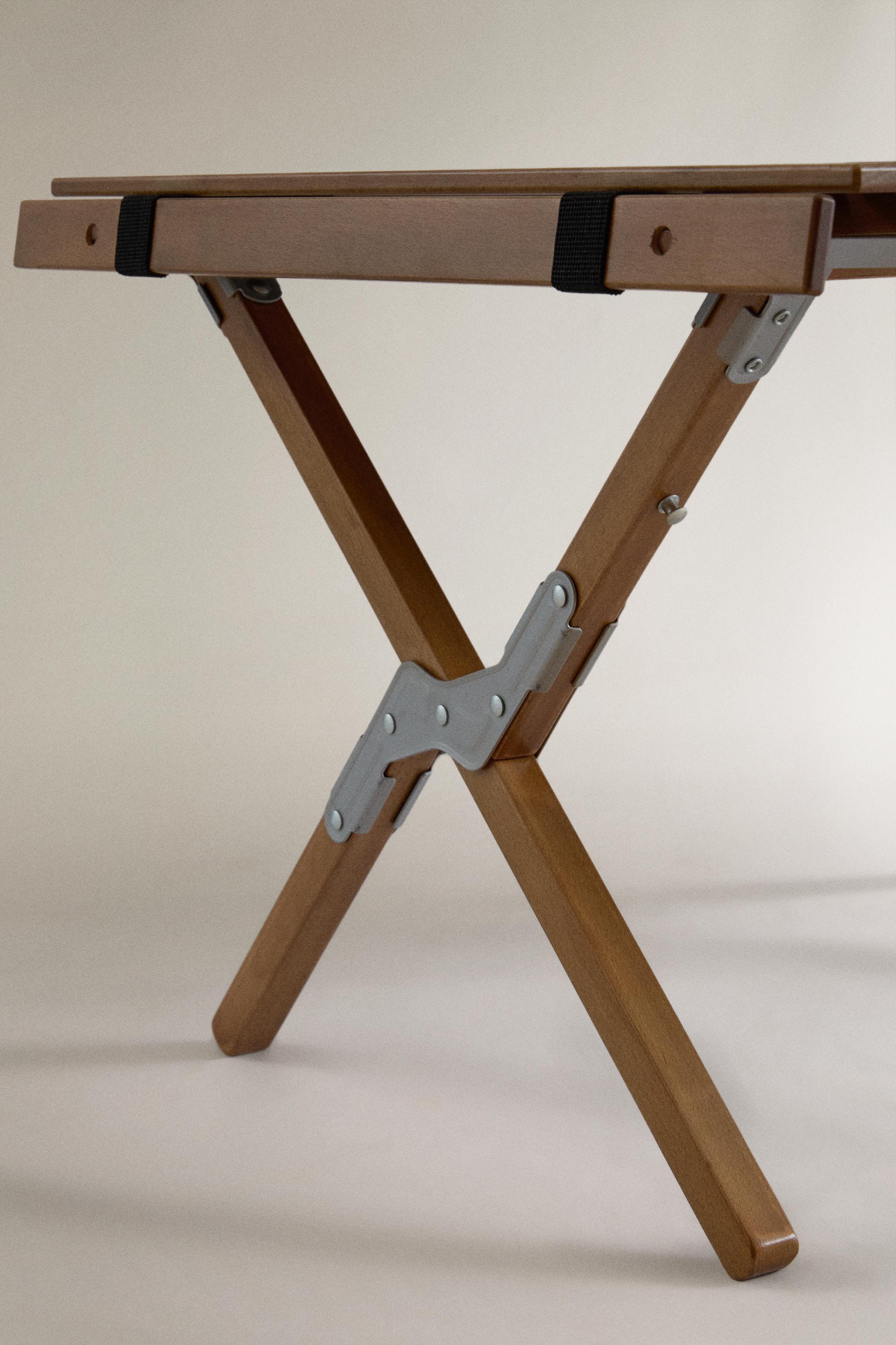 FOLDABLE BEECH WOOD CAMPING TABLE